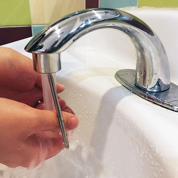 China Instant-Off Water Saver Automatic Faucet Control One Touch Tap Valve Water Saver HT1278 China factory supplier manufacturer