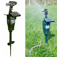 China Garden Animal Repeller Jet Spray Sprinkler with Solar Panel HT1038E